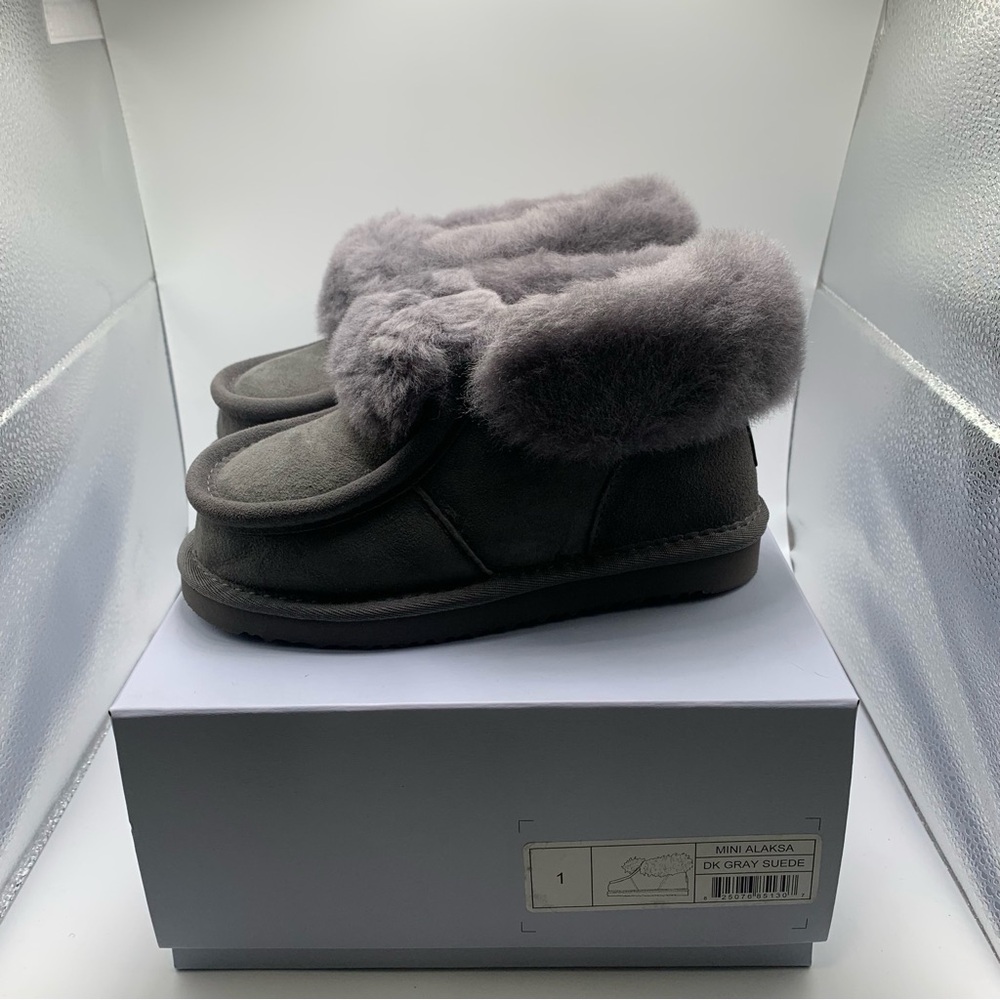 NWB Aerosoles Girl's Mini Alaksa Toasty Boot size 1 grey winter